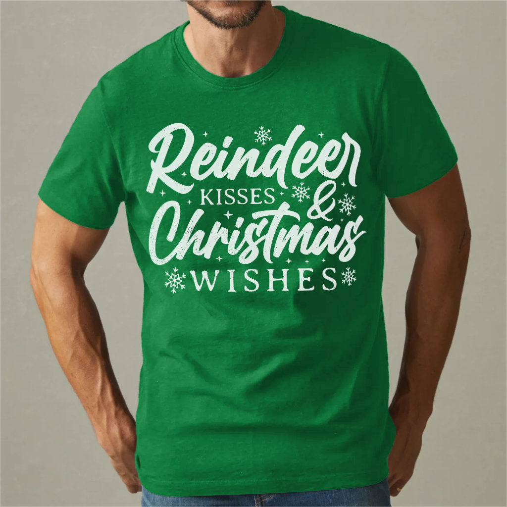 Reindeer Kisses And Christmas Wishes | Unisex T-Shirt