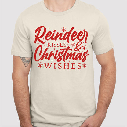 Reindeer Kisses And Christmas Wishes | Unisex T-Shirt