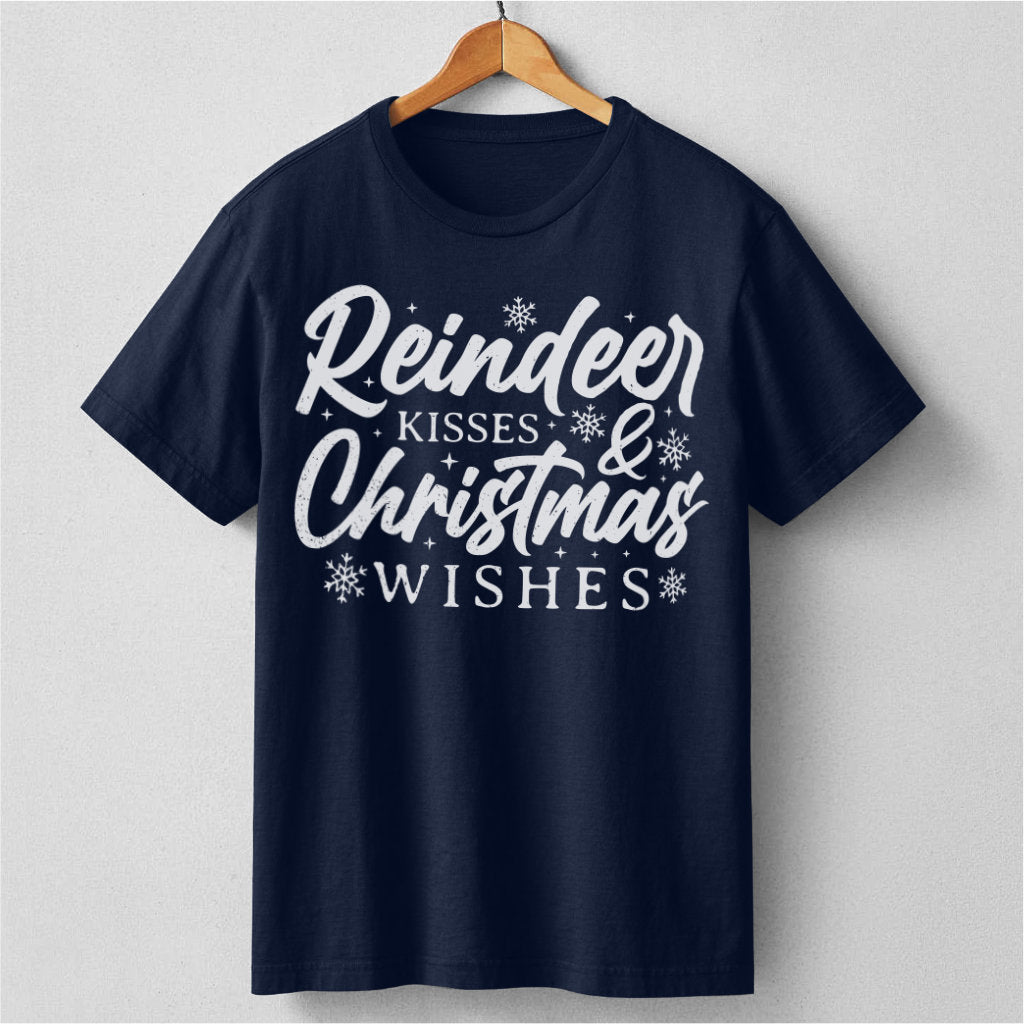 Reindeer Kisses And Christmas Wishes | Unisex T-Shirt