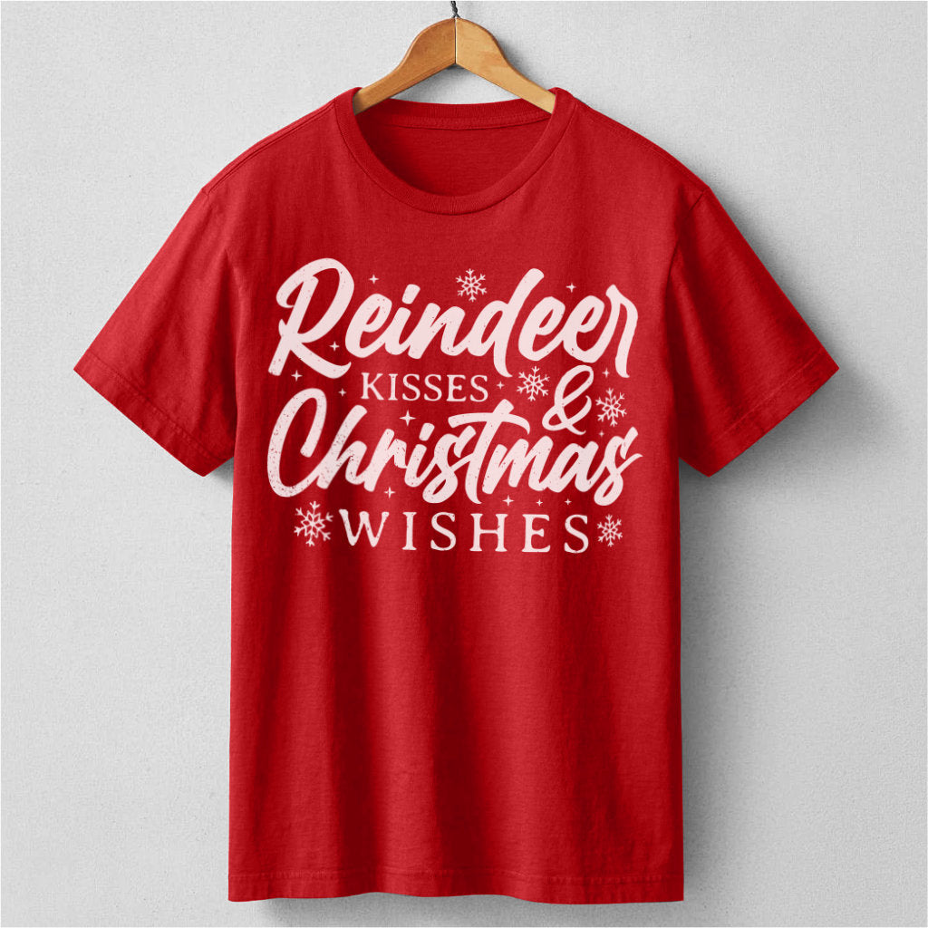 Reindeer Kisses And Christmas Wishes | Unisex T-Shirt